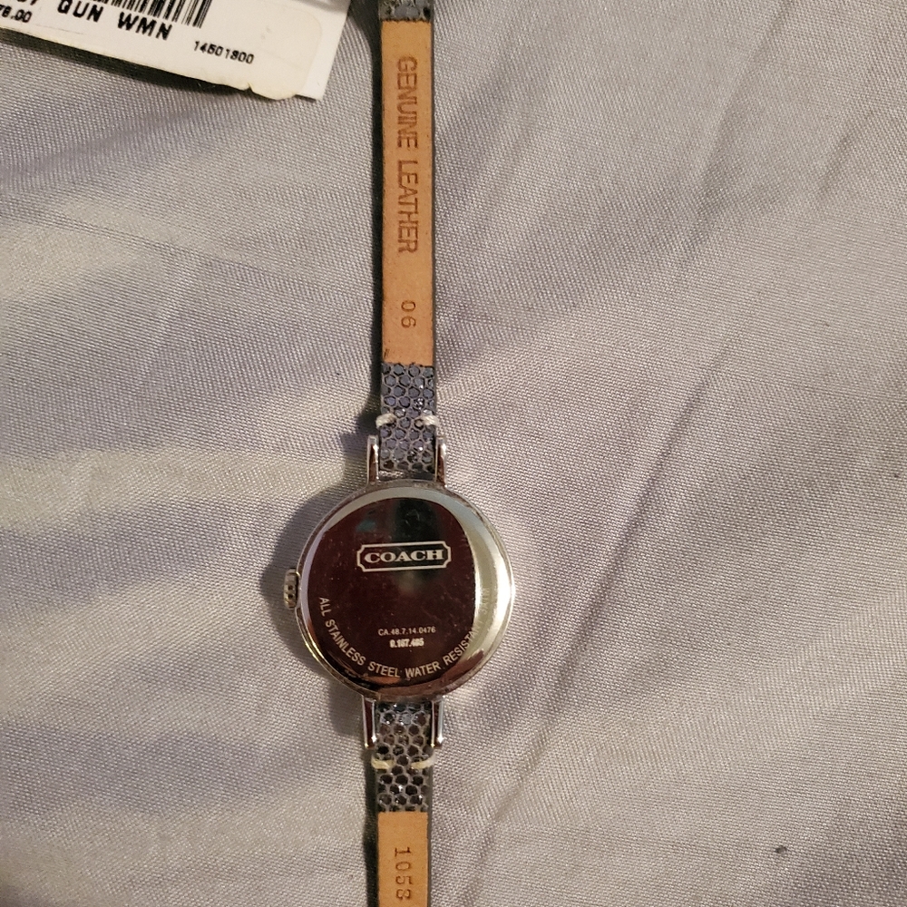 Watch - Picture 3 of 6